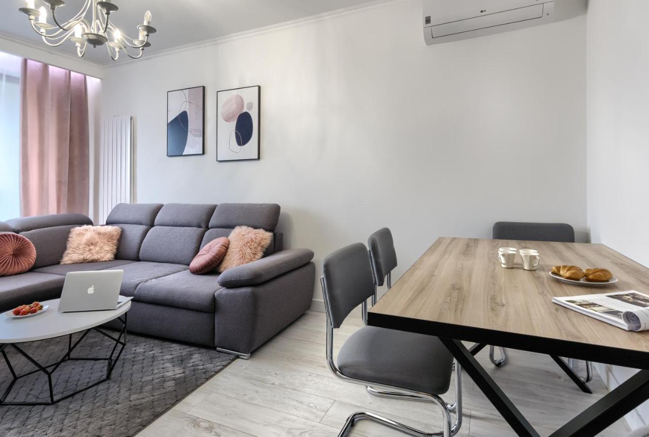 Mayad Residence Warszawa Eksteriør billede